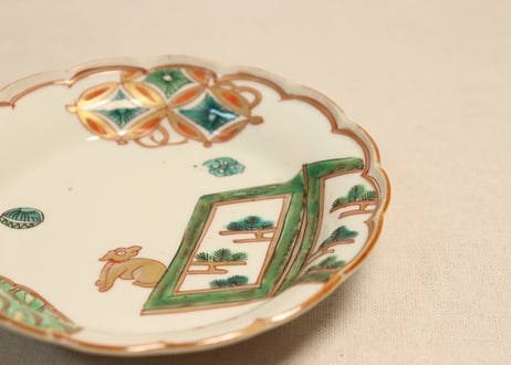 明治前期色絵松図屏風と犬図5寸皿