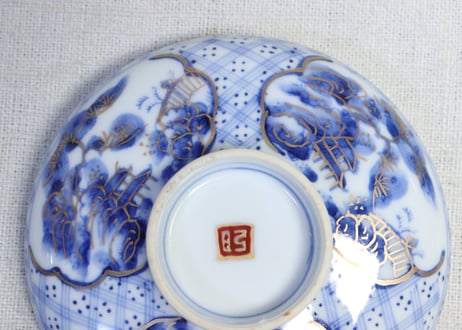 明治前期金彩染付山水図蓋茶碗