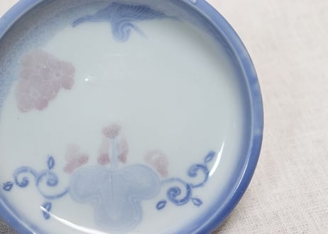 明治後期～大正染付鶴と桐と桜図小皿