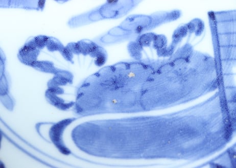 江戸中期染付流水に菊と障子図6寸皿　少フリモノ,ややカタツキ
