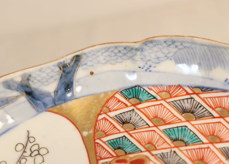 明治前期色絵柴垣に梅と龍図通り物7寸皿 | 吉祥寺PukuPuku