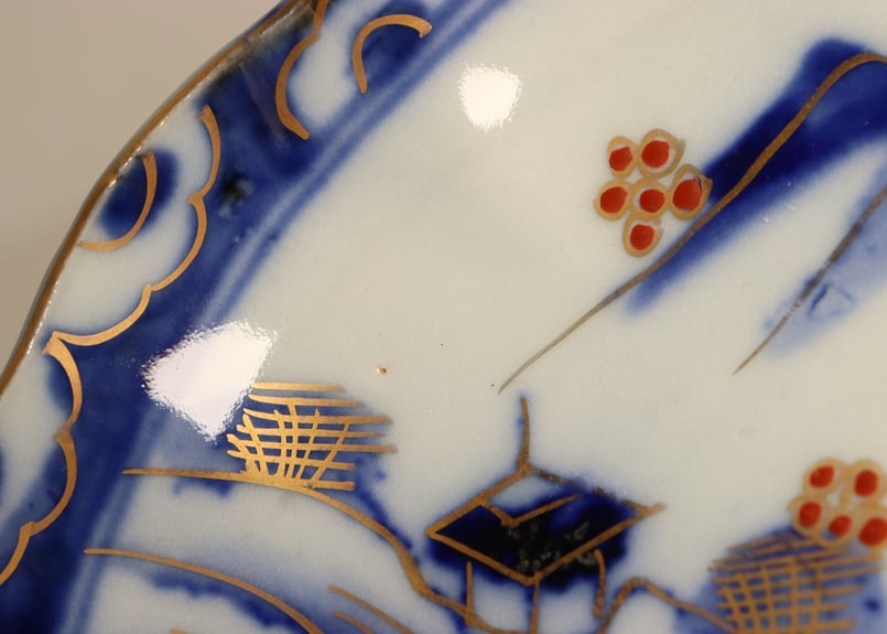 明治期　横浜焼 色絵金彩 鴉　風景図皿　皿　細密画 明治期 横浜焼 色絵金彩 鴉 風景図皿 皿 細密画 明治期 横浜
