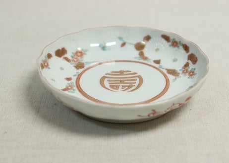 明治前期色絵三方菊図通り物小皿①