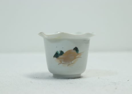 江戸中期色絵山水図輪花縁向付