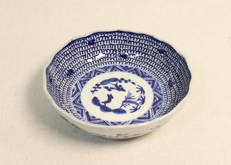 明治前期染付微塵唐草文なます皿 | 吉祥寺PukuPuku