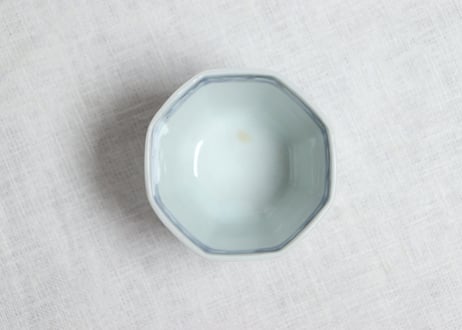 江戸後期染付草花図八角向付 高台アタリキズ
