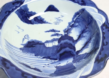 江戸後期染付山水図鍔縁9寸鉢
