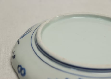 江戸幕末染付花散らし図縁立ち6寸皿①