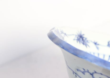 江戸幕末色絵牡丹図8寸鉢