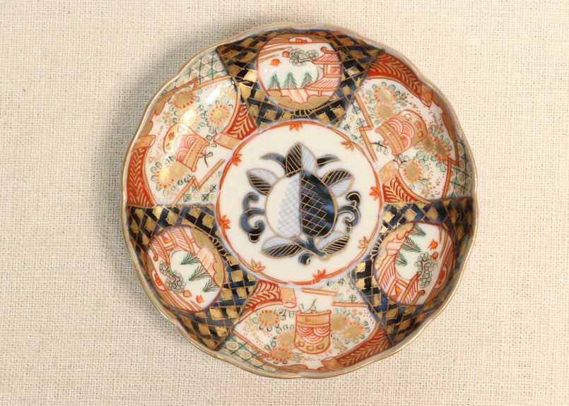 明治前期色絵桃と山水と菊図通り物小皿 5客組 | 吉祥寺PukuPuku