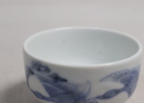 明治前期染付月に鳥図湯呑　黒点,フリモノ