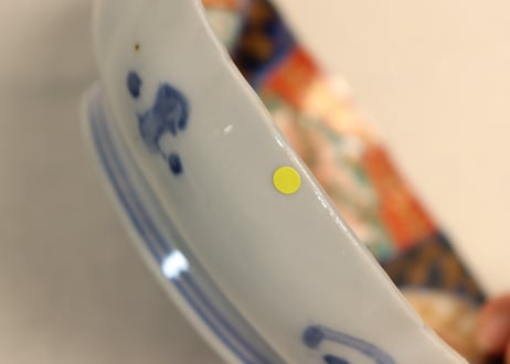 明治前期色絵桃に牡丹と七宝文なます皿②　ノミホツ