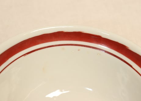 昭和戦前色絵梅図蓋付丼②　黒点