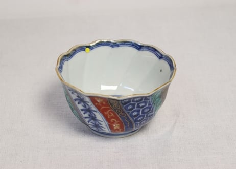 明治前期色絵幾何学文と草花図捻子輪花向付5客組 2客部分甘手