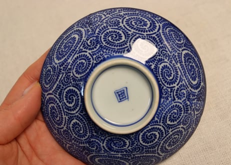 明治前期紙刷蛸唐草図蓋茶碗