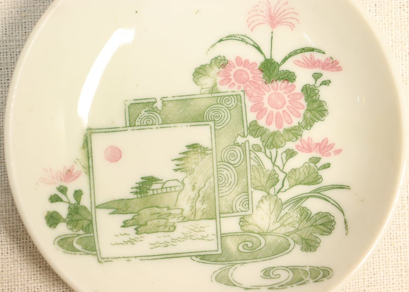 明治後期~大正銅判菊と山水図小皿②薄め | 吉祥寺PukuPuku