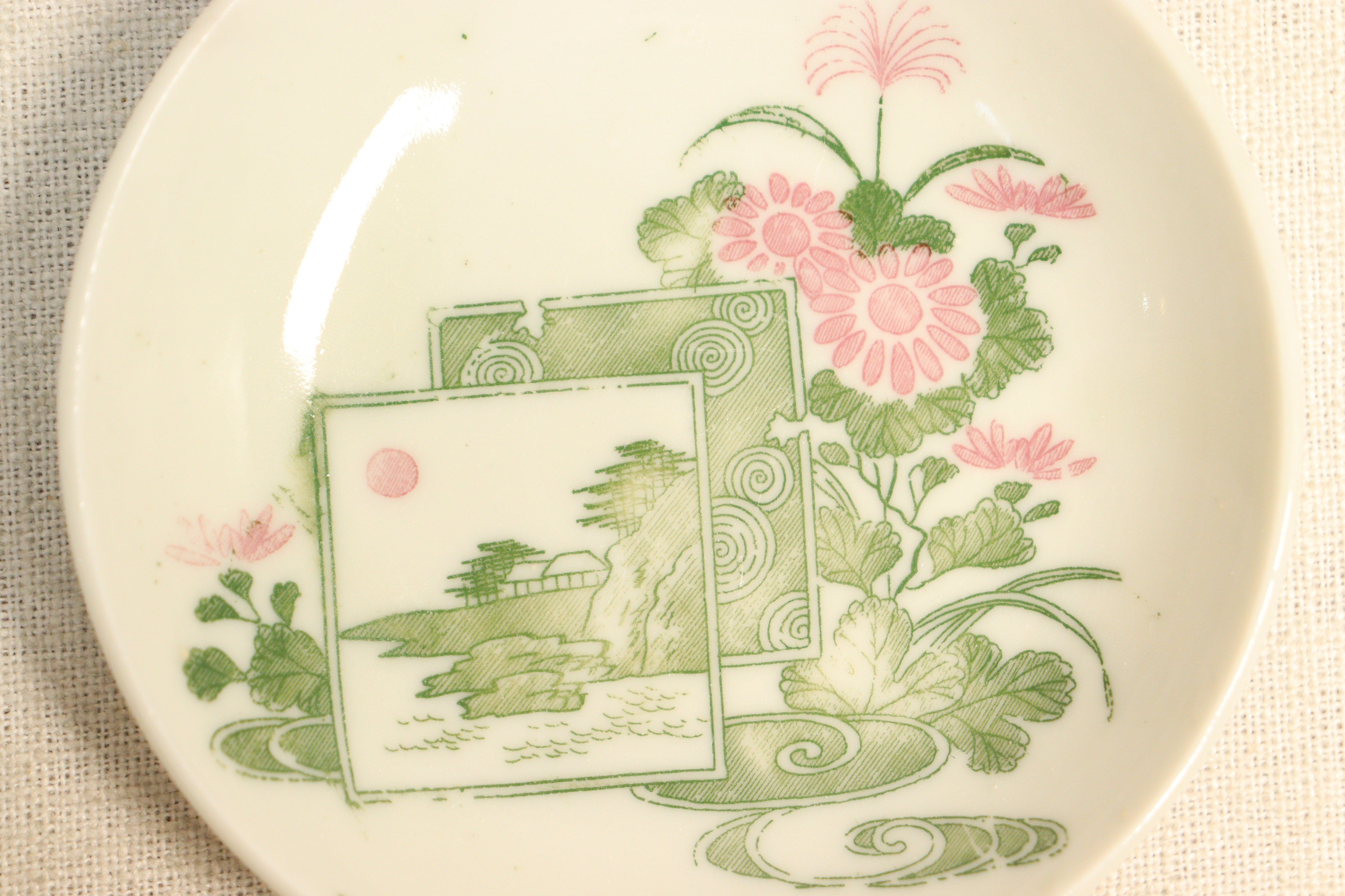明治後期~大正銅判菊と山水図小皿②薄め | 吉祥寺PukuPuku