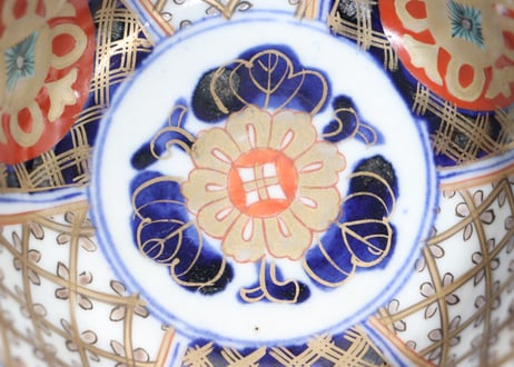 明治前期色絵牡丹と幾何学図小鉢
