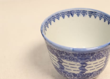 明治前期紙刷横矢羽根図向付