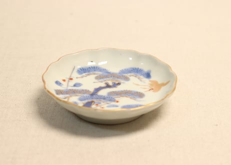 江戸幕末赤絵金彩染付松竹梅に鶴図小皿② 高台窯傷