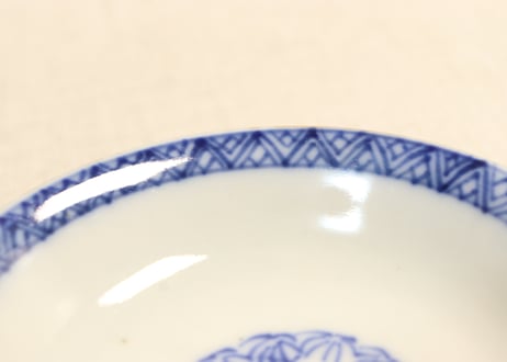 明治前期色絵菊花籠図飯茶碗③高台ひっつき