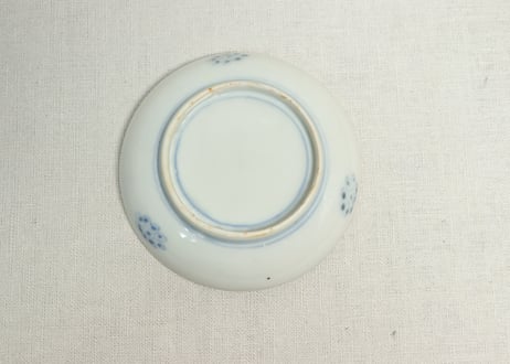 明治前期色絵三方に松竹梅図小皿②裏絵付け違い