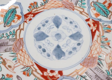 明治前期色絵籠目と花鳥図7寸皿②黒点,かたつき