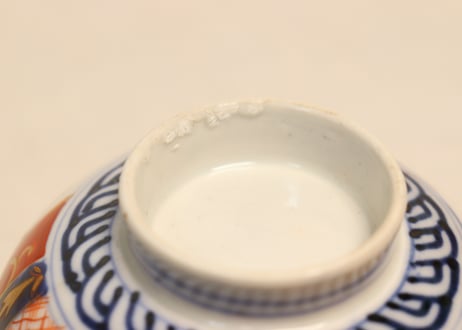 明治前期色絵梅と鶯に鳥籠図通り物飯茶碗