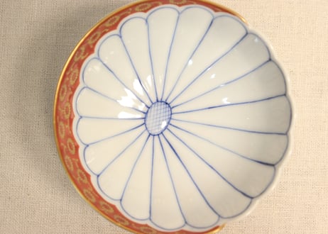 明治後期～大正赤絵金彩菊花型小鉢