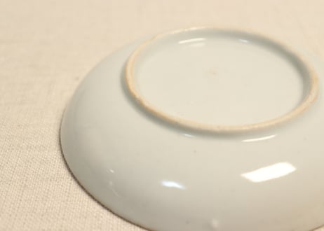 明治後期～大正銅判三方に牡丹図小皿