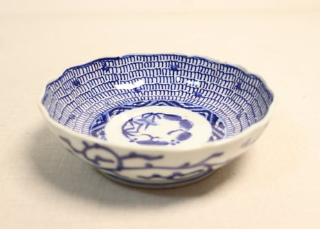 明治前期染付微塵唐草図なます皿①