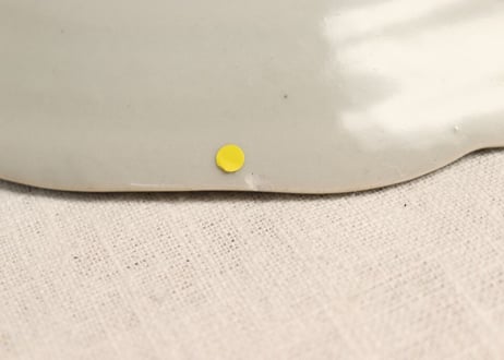明治後期~大正銅判染付山水図9寸皿　ノミホツ,窯傷