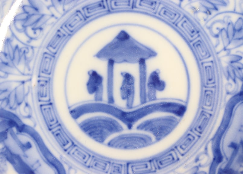 明治前期染付三方に山水窓絵と萩唐草図イゲ縁通り物なます皿