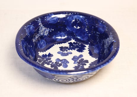 明治前期ベロ藍花図7.5寸鉢 小ホツ