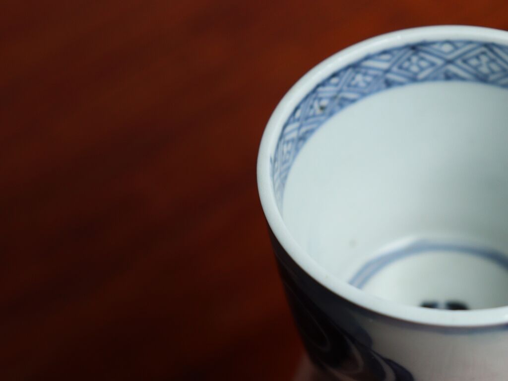 江戸後期染付波兎図猪口① | 吉祥寺PukuPuku