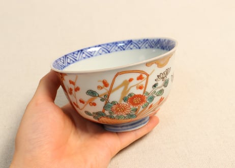 明治前期色絵菊花籠図飯茶碗③高台ひっつき