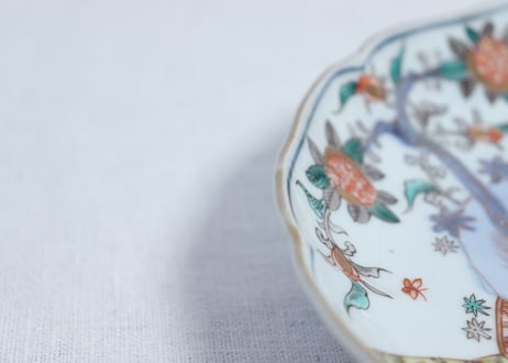 明治前期色絵柘榴と人物図7寸皿 ①