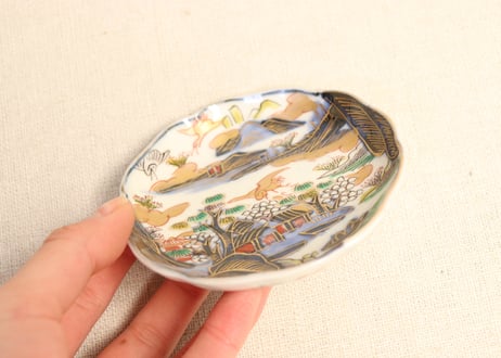 明治前期色絵山水図通り物豆皿