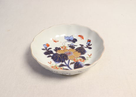 明治前期色絵葵と蝶図なます皿② 窯傷
