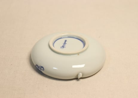 明治後期～大正染付桃と花図桃型皿① 濃いめ