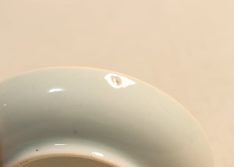 明治前期陰刻染付波千鳥図小皿