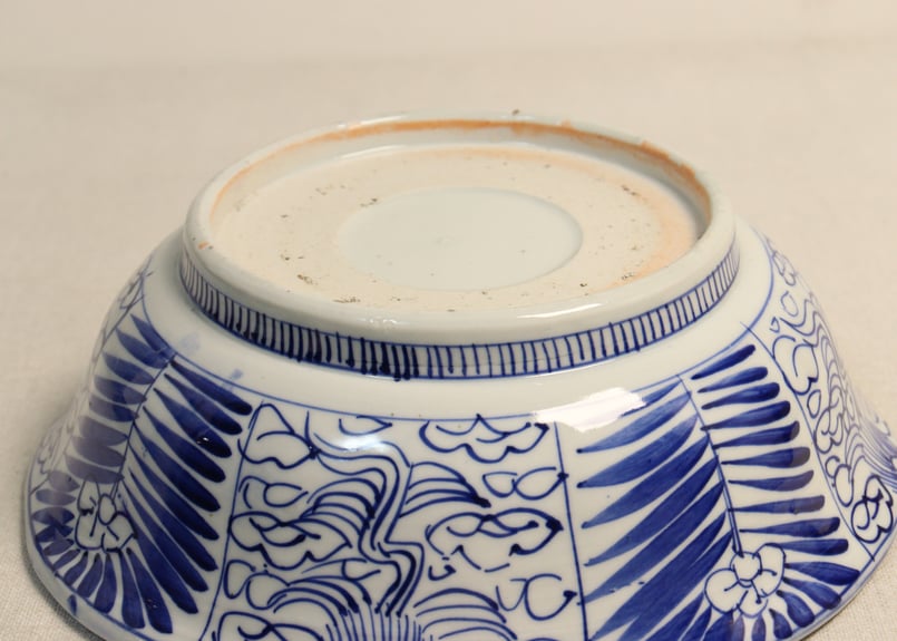 明治前期染付蝶図8寸鉢 | 吉祥寺PukuPuku