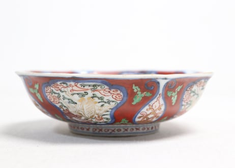 明治前期大聖寺焼色絵四方に宝と鶴図八角なます皿①
