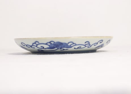 明治前期色絵牡丹と山葡萄図通りもの7寸皿
