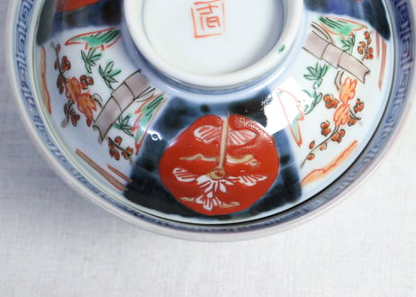 明治前期色絵桃と竹梅図通り物飯茶碗　蓋フリモノ