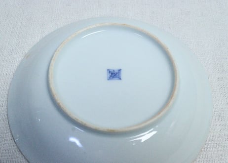 大正～昭和戦前染付総柄牡丹図通り物小皿