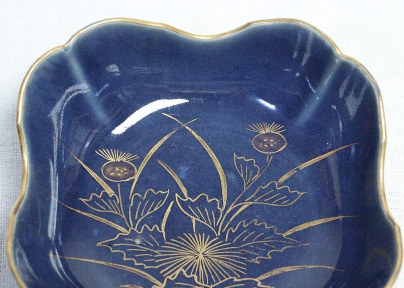 明治期　横浜焼 色絵金彩 鴉　風景図皿　皿　細密画 明治期 横浜焼 色絵金彩 鴉 風景図皿 皿 細密画 明治前期金彩