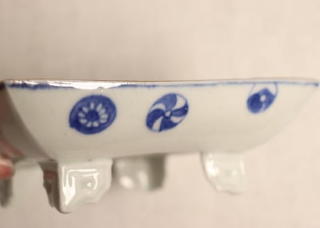 明治前期色絵扇面に桐図四足角皿5客組　1客部分甘手、2客フリモノあり