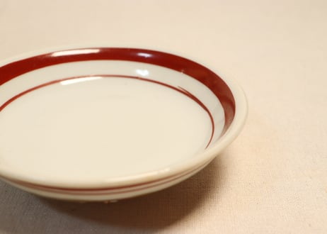 昭和戦前色絵梅図蓋付丼②　黒点