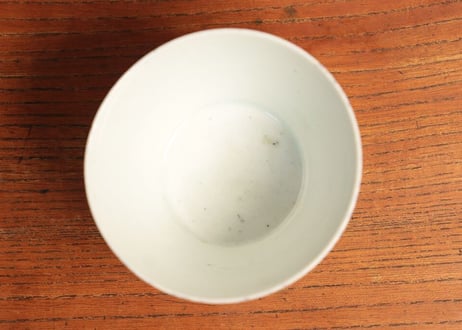 江戸中期染付染付三方草と氷裂文猪口
